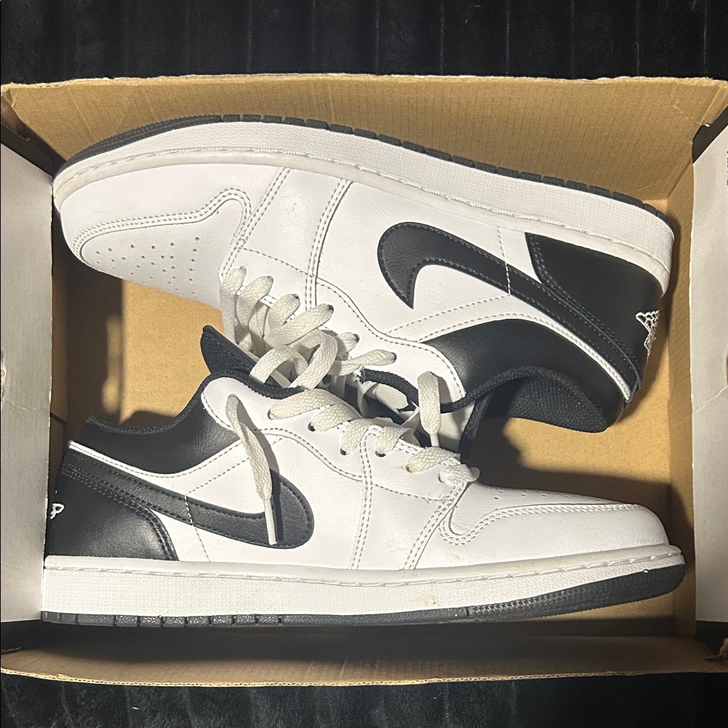 Air Jordan 1 Low